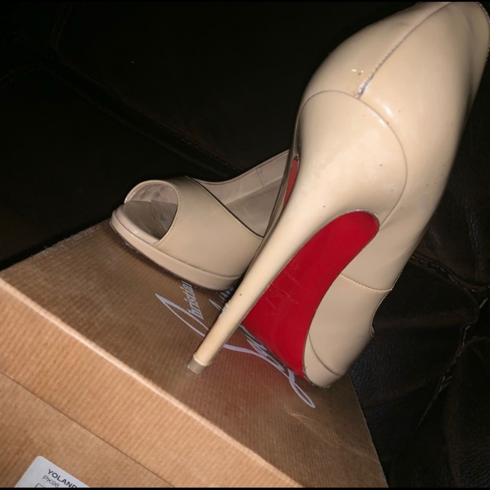 Christian Louboutin Yolanda 120